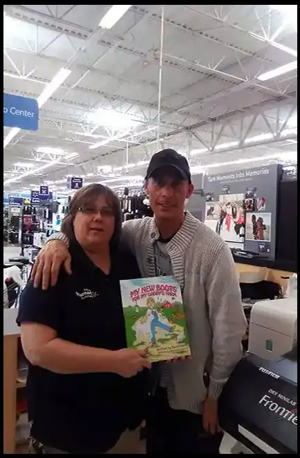 CEO and Veteran David Haaves First print signed in Missouri with all the store employees 2018 USA -- David Haave
